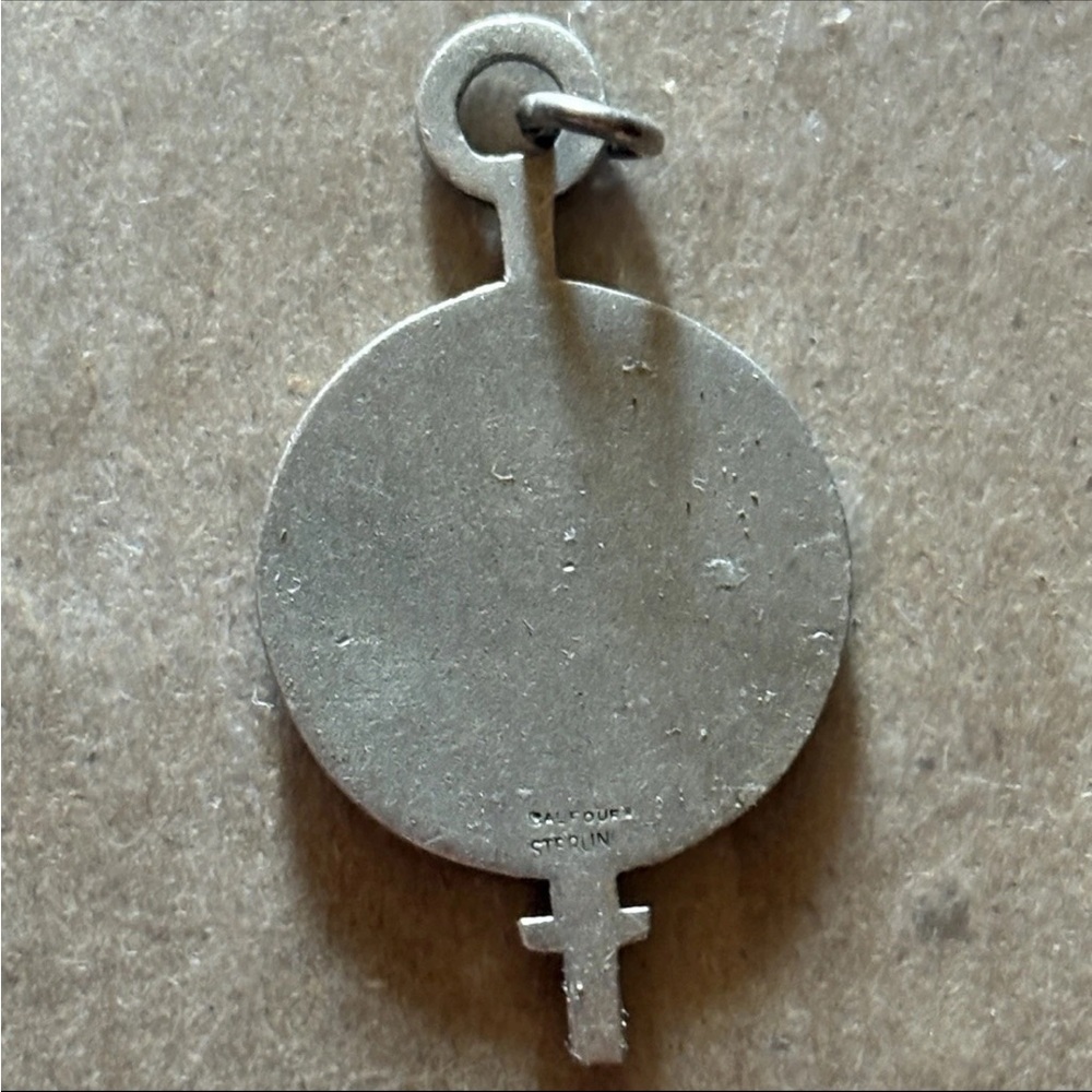 2 Vintage University Medallion Charms - Sterling Silver - Picture 4 of 5